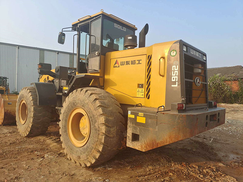 Used SDLG L952