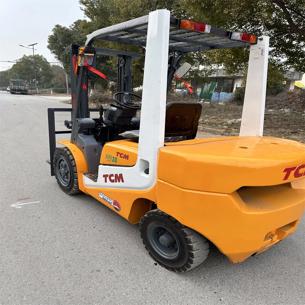 Cheap Price 3 Ton Year 2021 Perfect Working Condition Second-hand Japan Original TCM FD30ZT Diesel Forklift