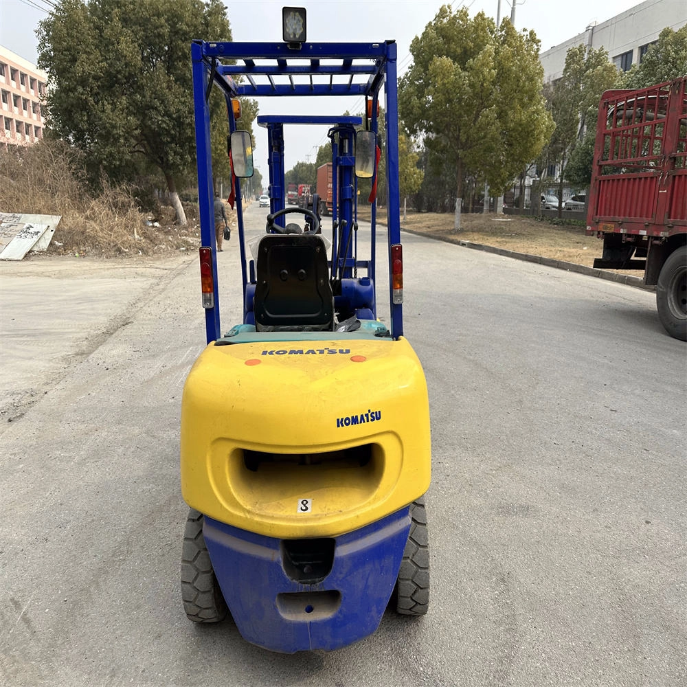 Hight Quality 3 Ton 3000mm Mast Height Perfect Working Condition Second-hand Japan Original Used Komatsu FD30T-14 Diesel Forklift