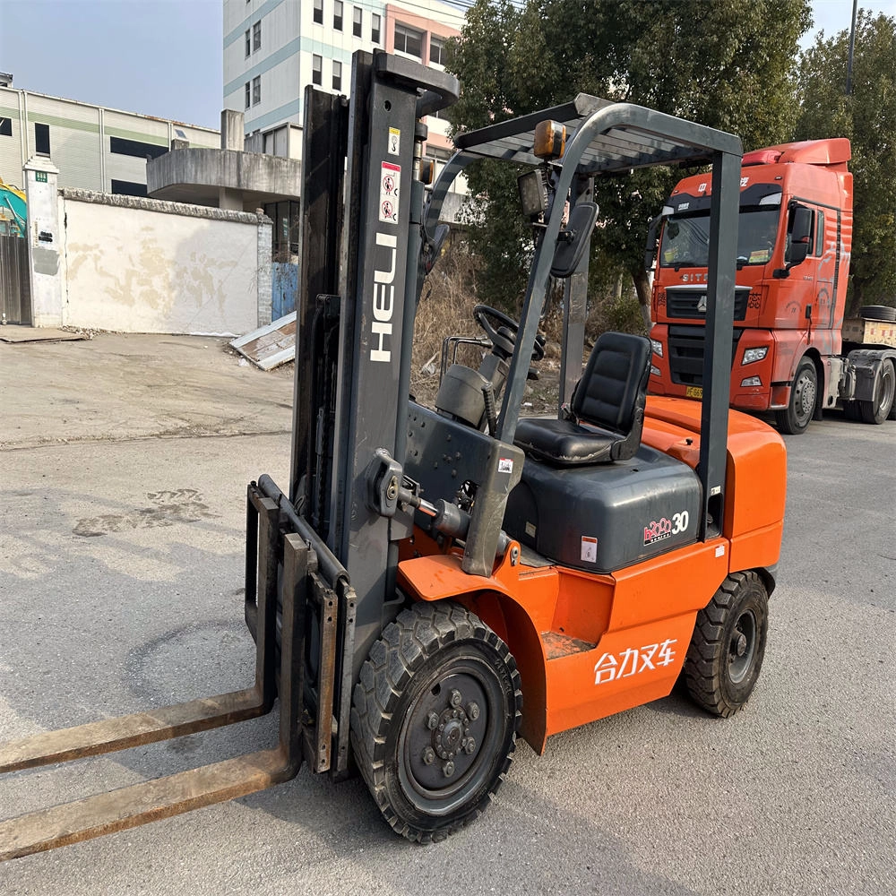 Directly Sale 3 Ton Perfect Working Condition Second-hand China Original HELI CPCD30 Diesel Forklift