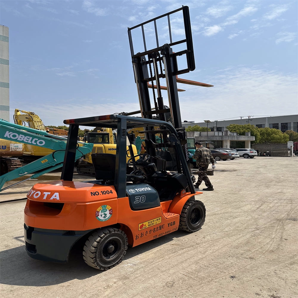 Toyota3 ton forklift used toyota forklift fd30 used japanese forklifts 10 ton 15 ton for sale