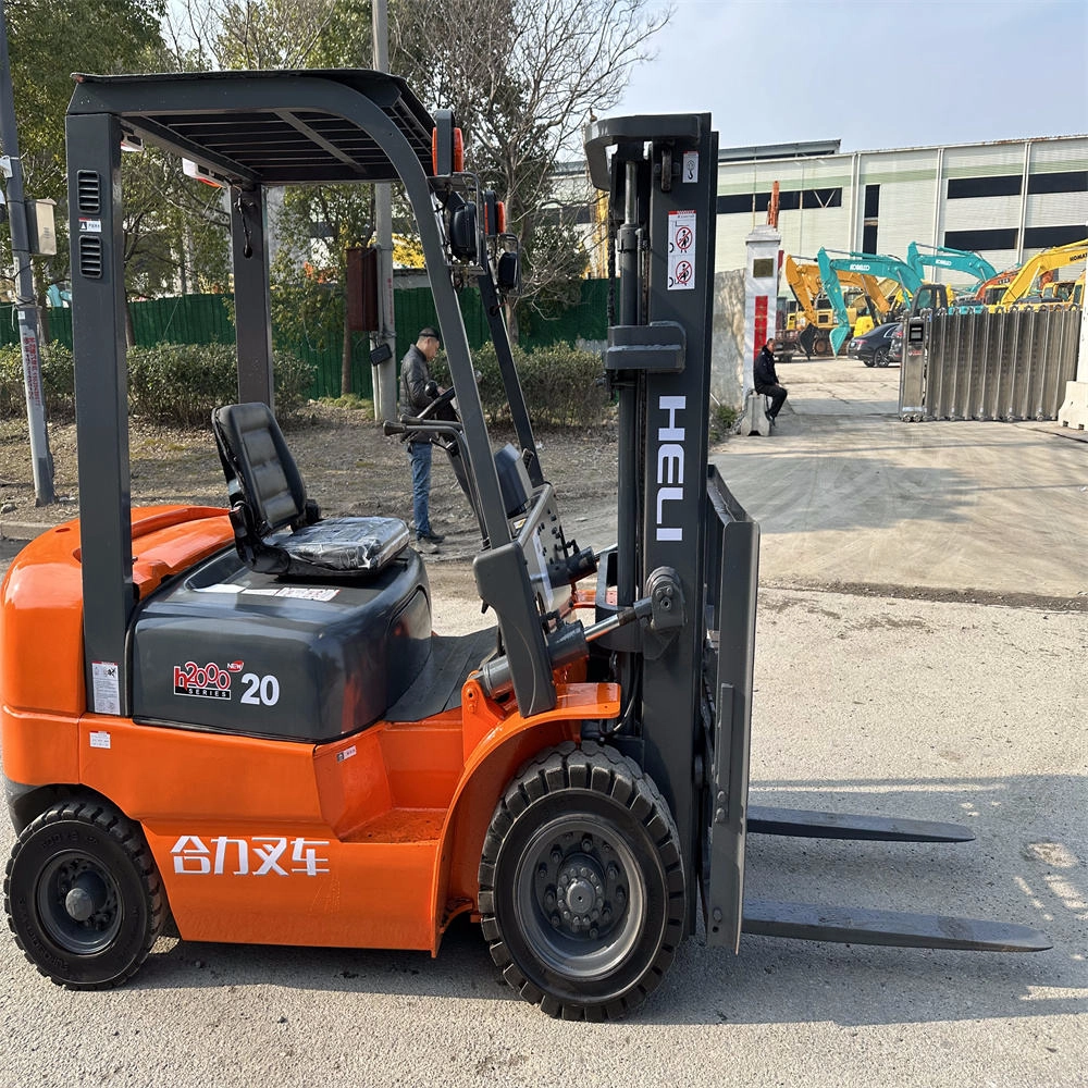 high quality HELI 2.0 Ton Diesel Forklift Truck CPC18 with Carpet boom