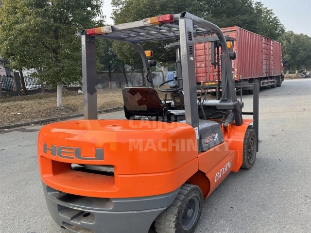 High Quality CE EPA China HELI 3ton 3000 Kg CPC30 Factory Outlet Diesel Forklift