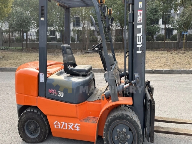 Directly Sale 3 Ton Perfect Working Condition Second-hand China Original HELI CPCD30 Diesel Forklift