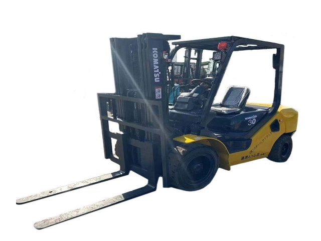 Low Price 3 Ton Perfect Working Condition Second-hand Japan Original Used Komatsu FD30T-14 Diesel Forklift