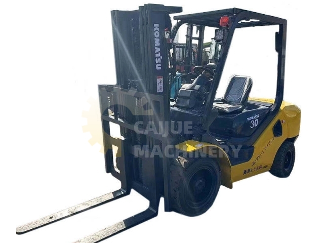 Low Price 3 Ton Perfect Working Condition Second-hand Japan Original Used Komatsu FD30T-14 Diesel Forklift