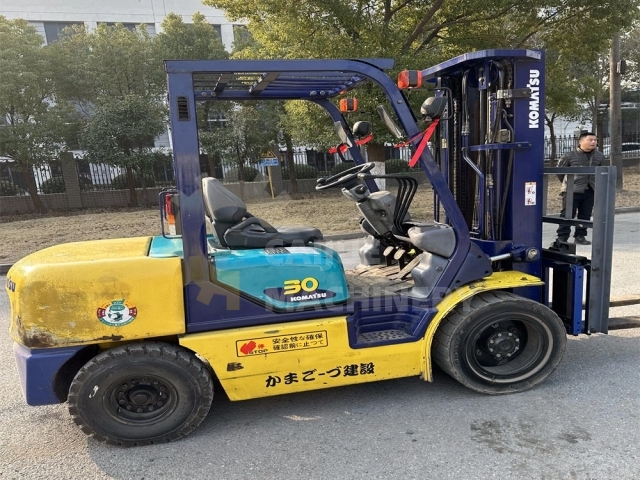 Low Price 3 Ton Perfect Working Condition Second-hand Japan Original Used Komatsu FD30T-14 Diesel Forklift