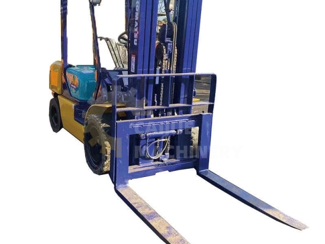 Best Price 3 Ton Perfect Working Condition Second-hand Japan Original Used Komatsu FD30T-14 Diesel Forklift