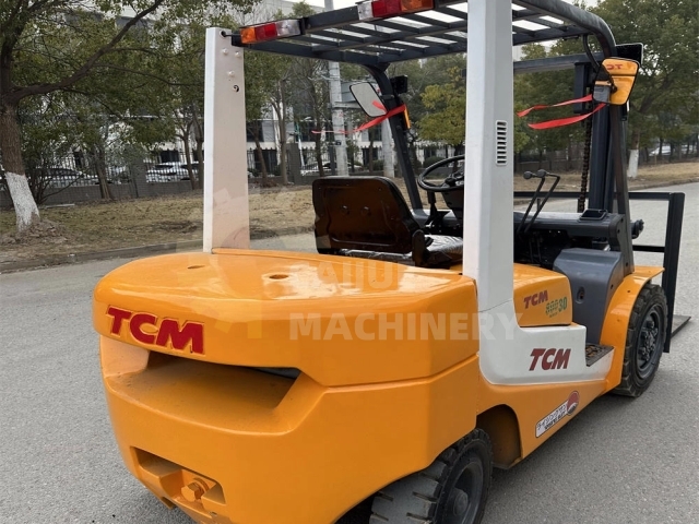 High Quality 3 Ton Year 2021 Perfect Working Condition Second-hand Japan Original TCM FD30ZT Diesel Forklift
