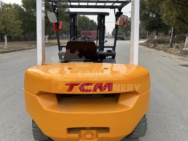 High Quality 3 Ton Year 2021 Perfect Working Condition Second-hand Japan Original TCM FD30ZT Diesel Forklift