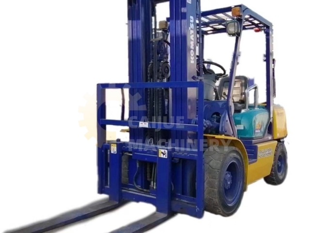 Mini 3 Ton 4700mm Mast Height Perfect Working Condition Second-hand Japan Original Used Komatsu FD30T-14 Diesel Forklift