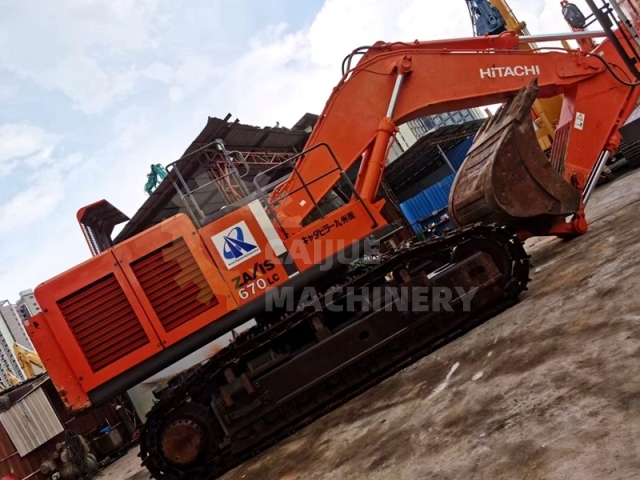 Used Hitachi ZX670